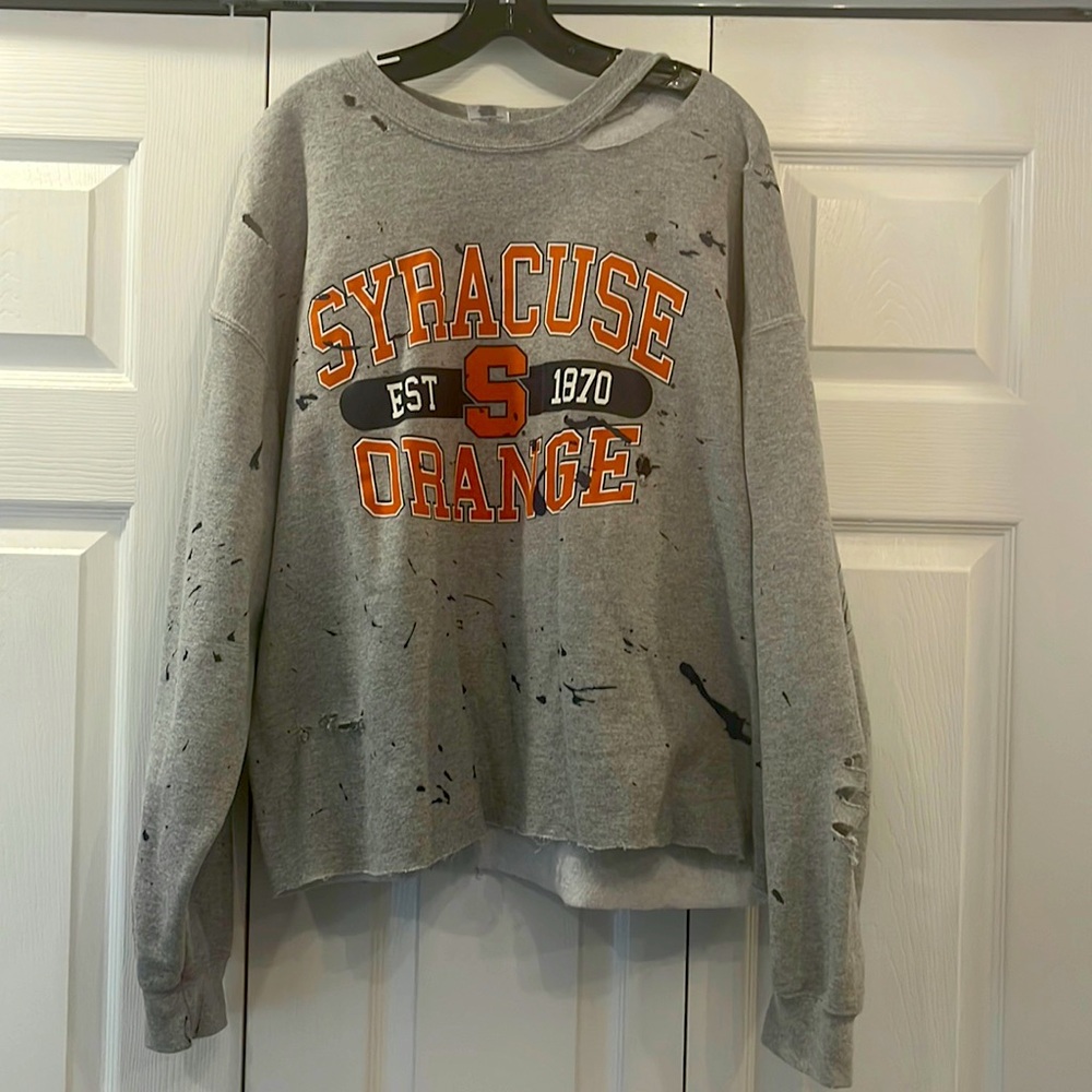 XL heather grey Syracuse sweatshirt